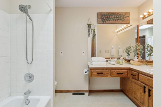 1701 Livingston Avenue B, West Saint Paul, MN 55118