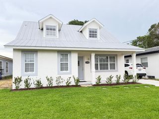 11502 SE Ella Avenue, Hobe Sound, FL 33455