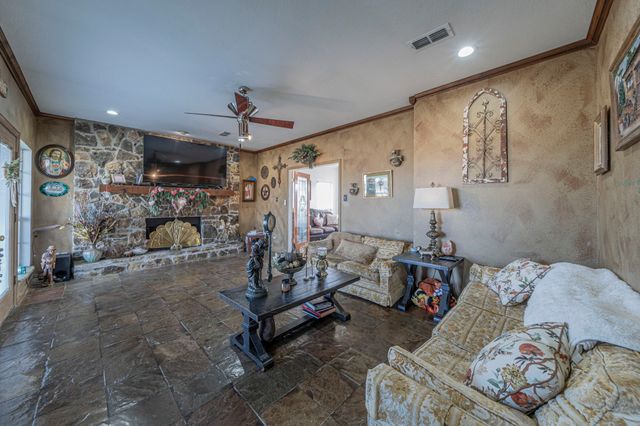 6438 FM 4, Godley, TX 76044