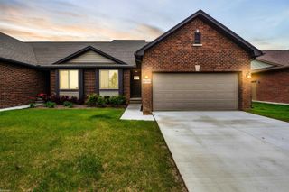 48358 Applegrove Lane Unit 31, Building 8, New Baltimore, MI 48051