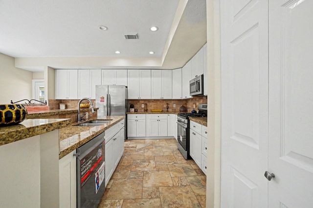 6335 Borg Breakpoint Drive, Spring, TX 77379