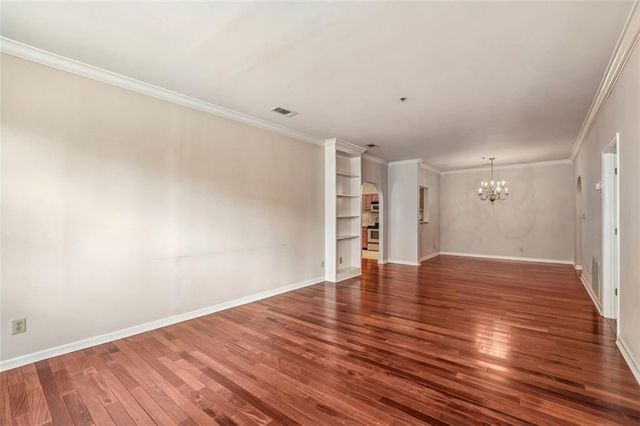 2499 Peachtree Road NE 406, Atlanta, GA 30305