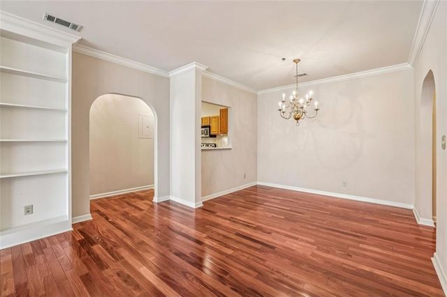 2499 Peachtree Road NE 406, Atlanta, GA 30305