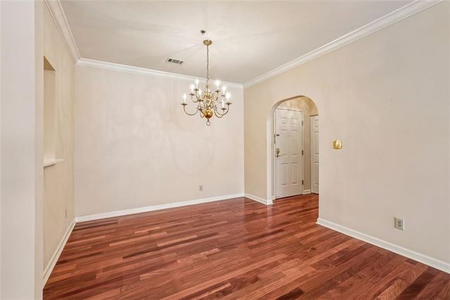 2499 Peachtree Road NE 406, Atlanta, GA 30305