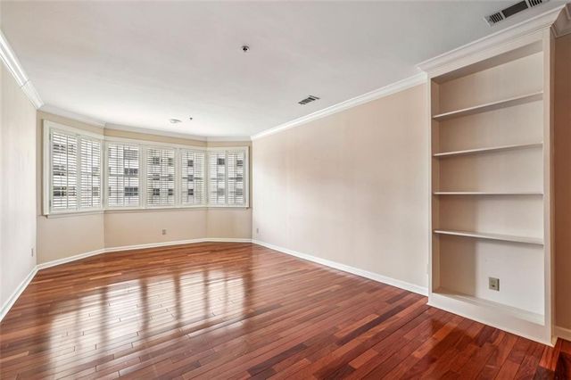 2499 Peachtree Road NE 406, Atlanta, GA 30305