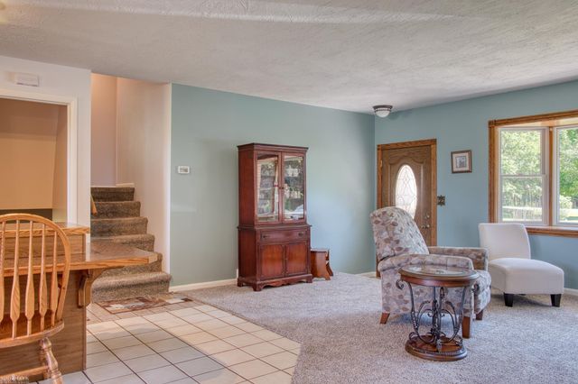 1300 W Hibbard Road, Owosso, MI 48867