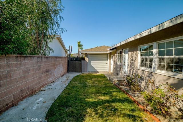 2448 W Grivey, Anaheim, CA 92804
