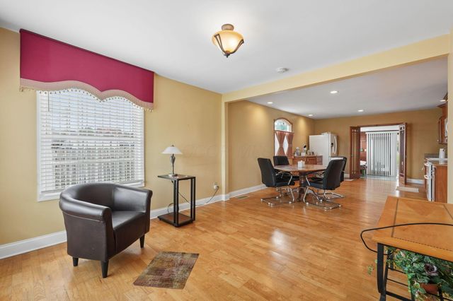513 S Powell, Columbus, OH 43204