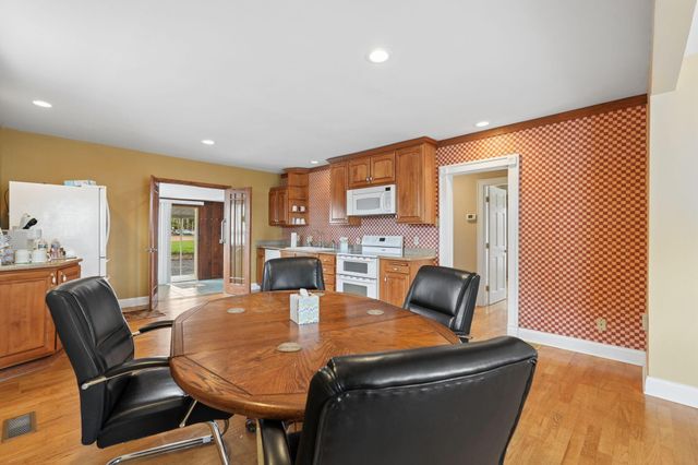 513 S Powell, Columbus, OH 43204