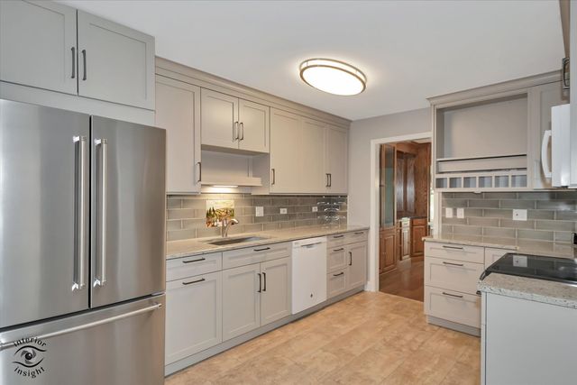 14727 Golf Road, Orland Park, IL 60462