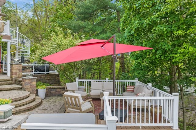 405 Snow Avenue, Coventry, OH 44319