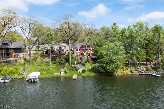 405 Snow Avenue, Coventry, OH 44319