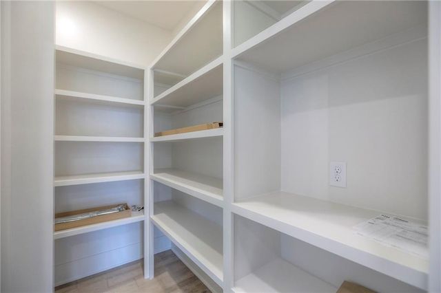 9301 SW Leviathan Court, Lee's Summit, MO 64064