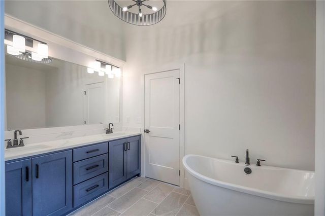 9301 SW Leviathan Court, Lee's Summit, MO 64064