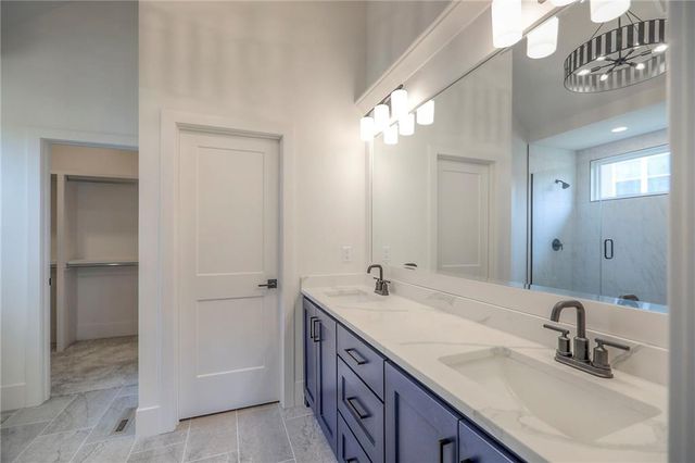 9301 SW Leviathan Court, Lee's Summit, MO 64064