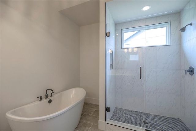 9301 SW Leviathan Court, Lee's Summit, MO 64064