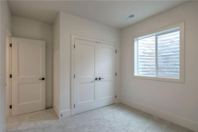 9301 SW Leviathan Court, Lee's Summit, MO 64064