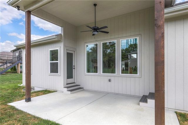 9301 SW Leviathan Court, Lee's Summit, MO 64064