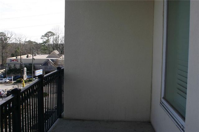 3820 Roswell Road NE 412, Atlanta, GA 30342