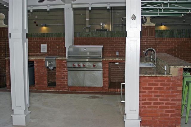 3820 Roswell Road NE 412, Atlanta, GA 30342