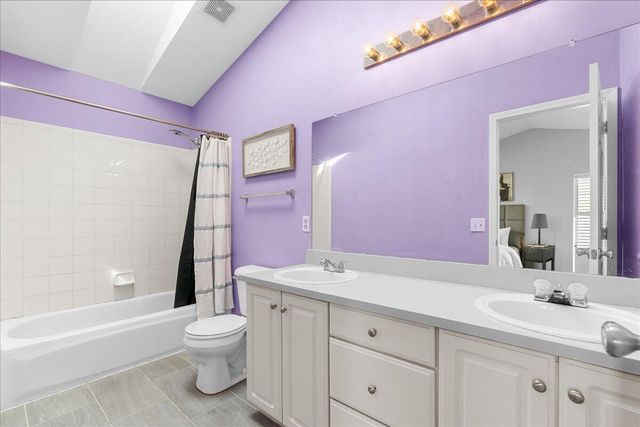 7306 Deer Track Drive, Ypsilanti, MI 48197