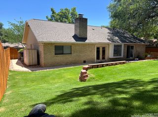 7843 Misty Park, San Antonio, TX 78250