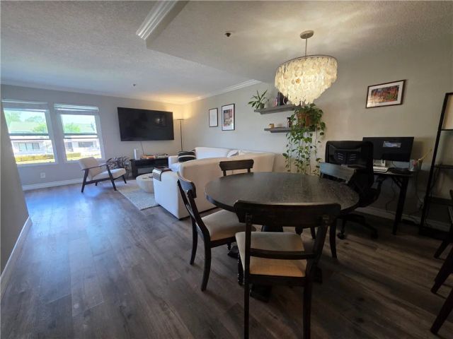220 Nice 215, Newport Beach, CA 92663