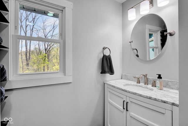 8515 N Briarwood Lake South Court, Monrovia, IN 46157