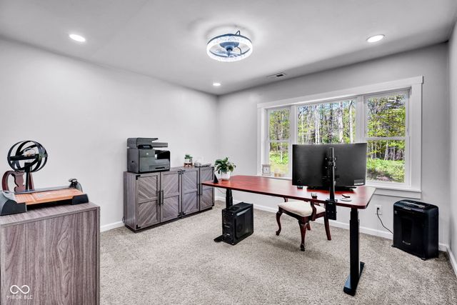 8515 N Briarwood Lake South Court, Monrovia, IN 46157