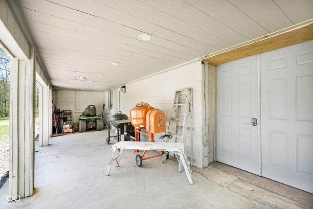 8515 N Briarwood Lake South Court, Monrovia, IN 46157