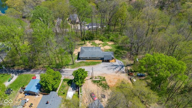 8515 N Briarwood Lake South Court, Monrovia, IN 46157