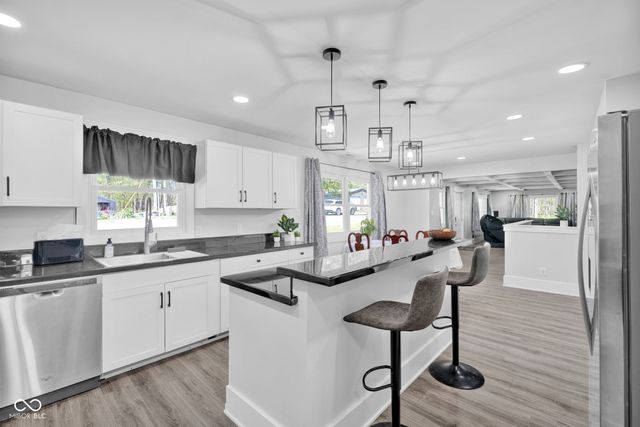 8515 N Briarwood Lake South Court, Monrovia, IN 46157