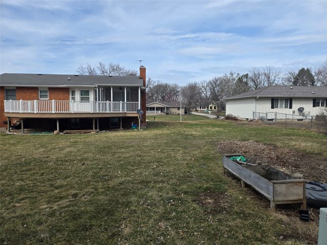 110 Bicentennial Court, Webster City, IA 50595