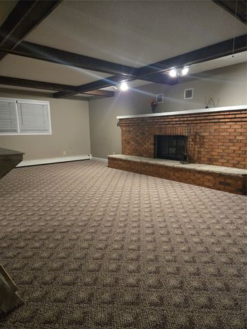 110 Bicentennial Court, Webster City, IA 50595