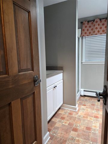 110 Bicentennial Court, Webster City, IA 50595