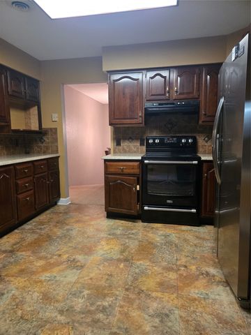 110 Bicentennial Court, Webster City, IA 50595