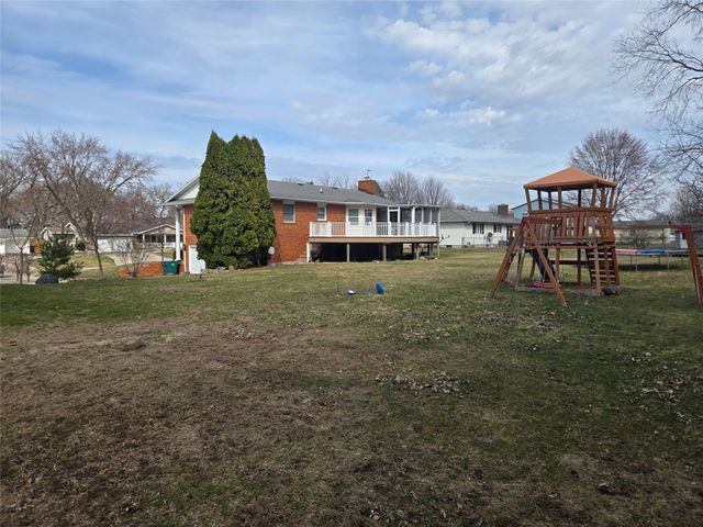 110 Bicentennial Court, Webster City, IA 50595