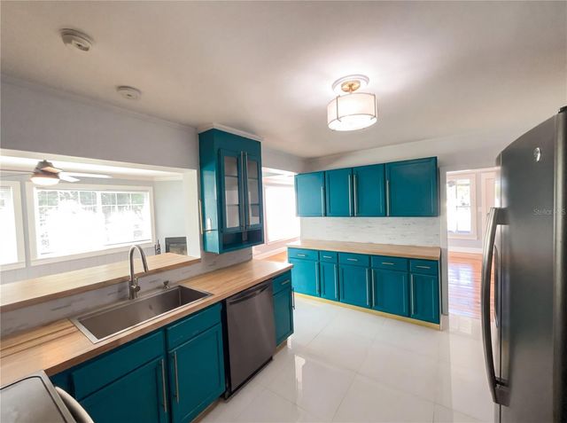 302 E DRURY AVENUE, Kissimmee, FL 34744