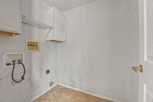 171 Mustang DR, Paige, TX 78659