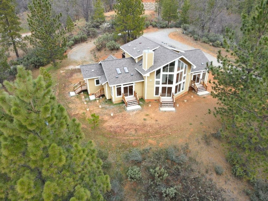 2805 Mason Rd, Rail Road Flat, CA 95248