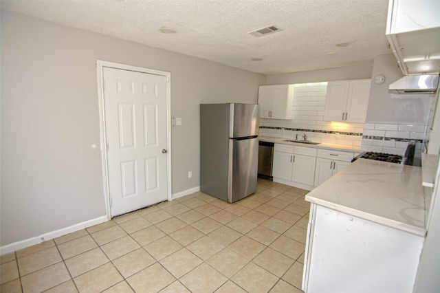 1661 Northwood Street 1661, Houston, TX 77009