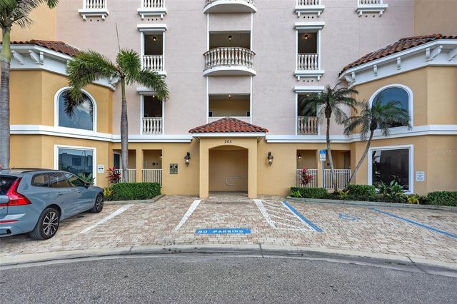 205 BRIGHTWATER DRIVE 202, Clearwater Beach, FL 33767