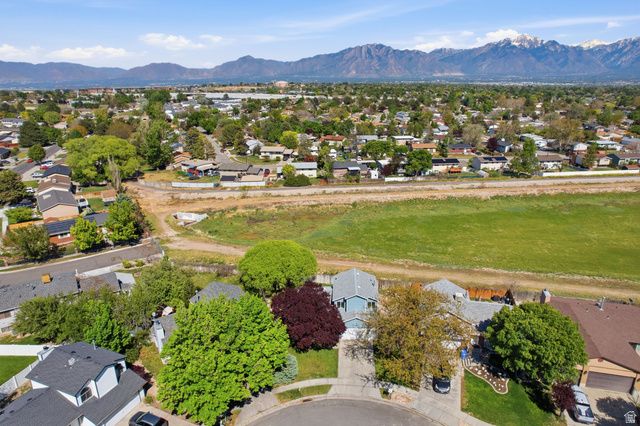 6449 S 4015 W, Taylorsville, UT 84129