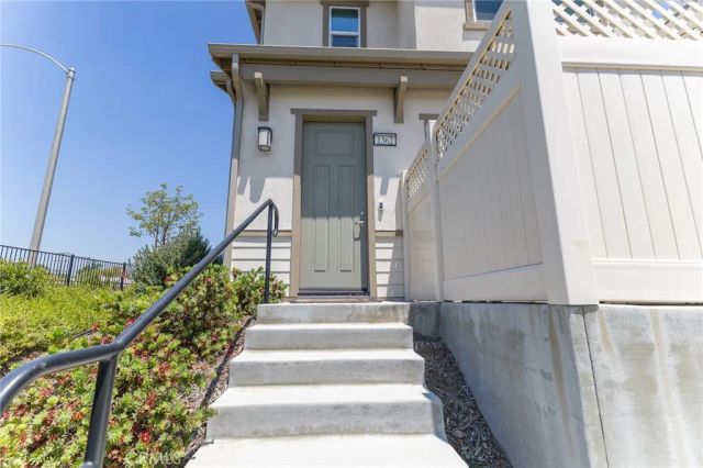 1362 Anise, Upland, CA 91786