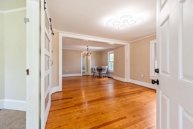 405 Miller ST, Christiansburg, VA 24073