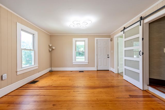 405 Miller ST, Christiansburg, VA 24073