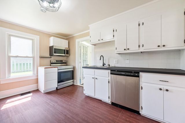 405 Miller ST, Christiansburg, VA 24073