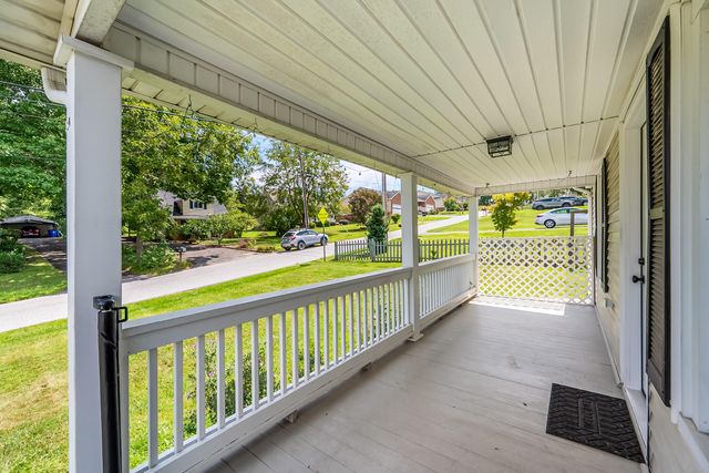 405 Miller ST, Christiansburg, VA 24073