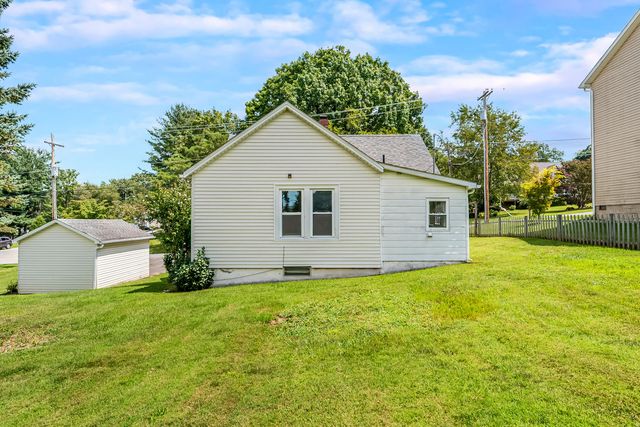 405 Miller ST, Christiansburg, VA 24073