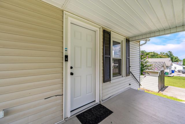 405 Miller ST, Christiansburg, VA 24073